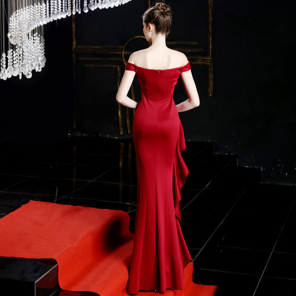 Elegant Off-the-Shoulder Mermaid Evening Gown