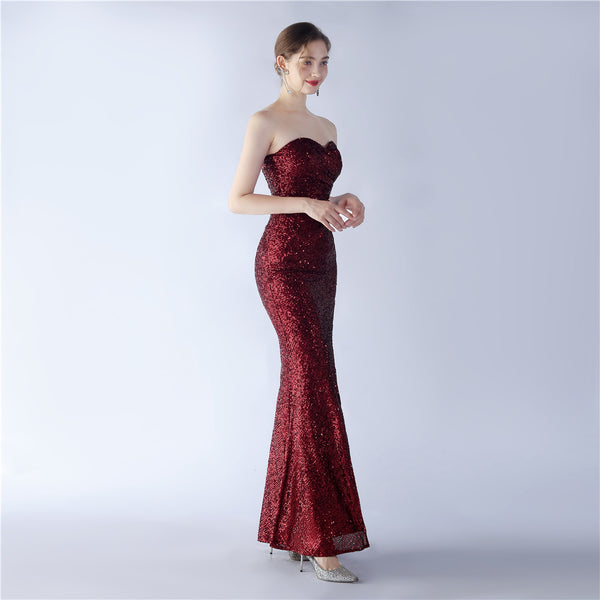 2024 Vintage-Style Bustier Gown with Intricate Smocking Detail