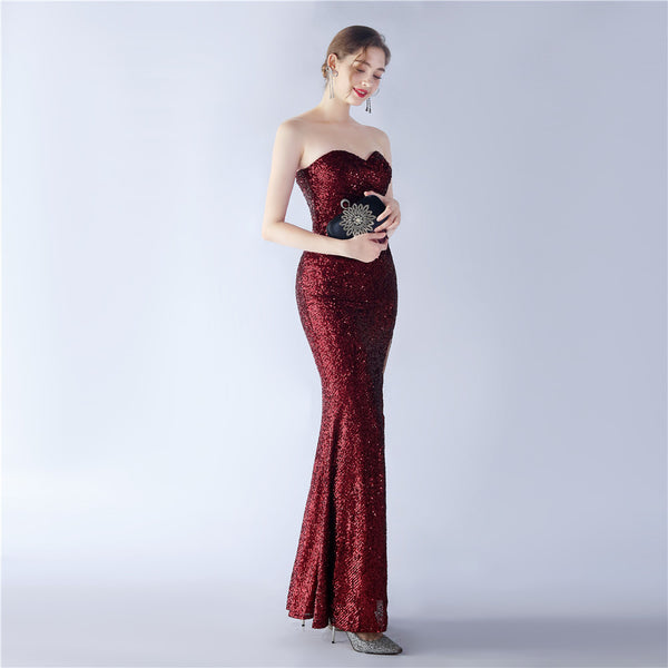 2024 Vintage-Style Bustier Gown with Intricate Smocking Detail