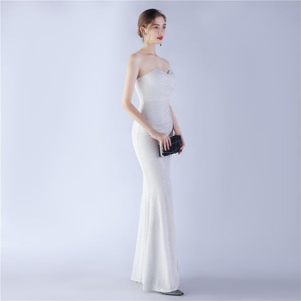 2024 Vintage-Style Bustier Gown with Intricate Smocking Detail