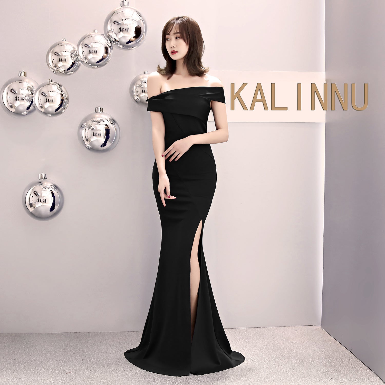 Šaty mořská panna s flitry a odhalenými rameny (k dispozici v 6 barvách)