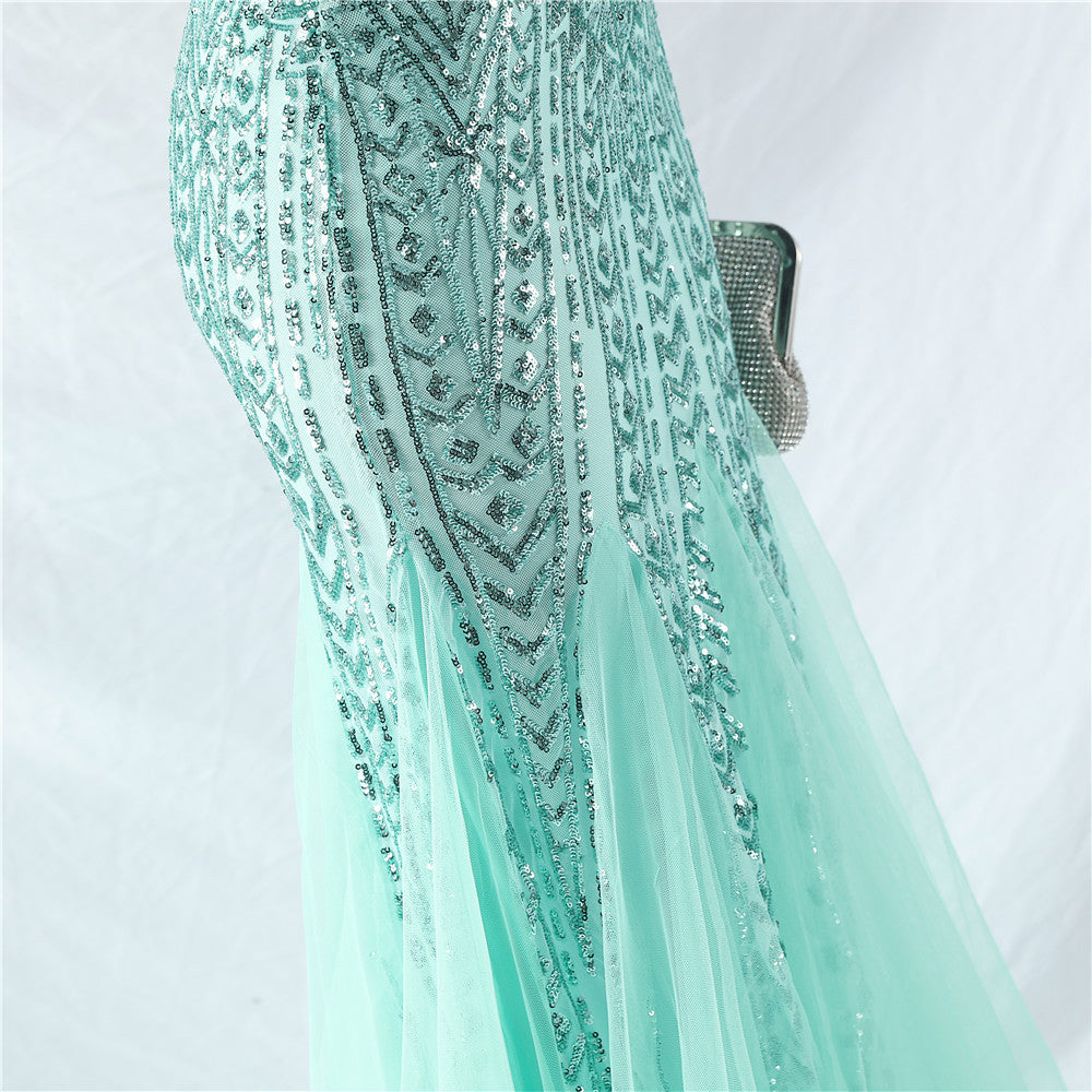 Vysoce kvalitní šaty z flitrů a tylu s květinovou korálkovou výšivkou