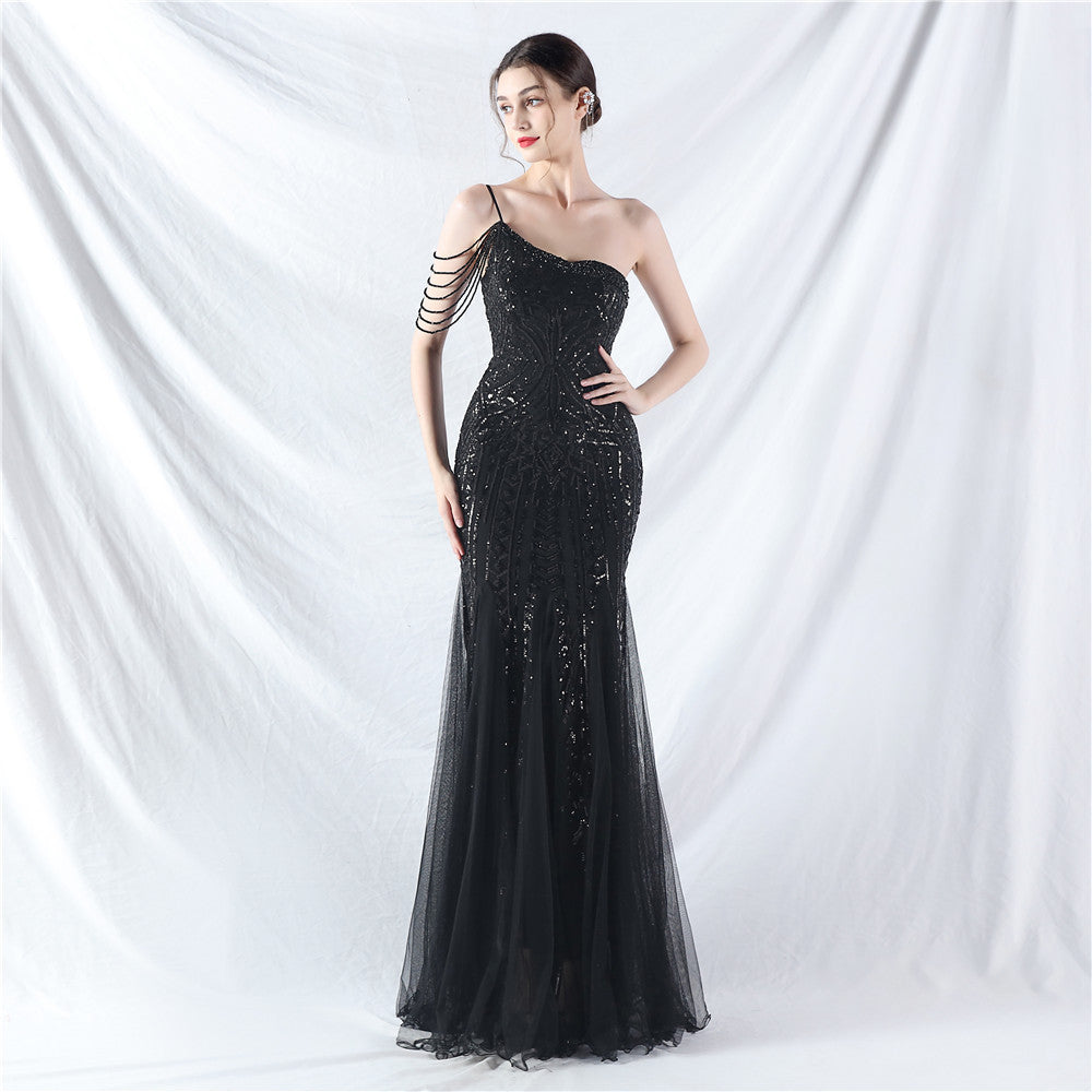 Vysoce kvalitní šaty z flitrů a tylu s květinovou korálkovou výšivkou