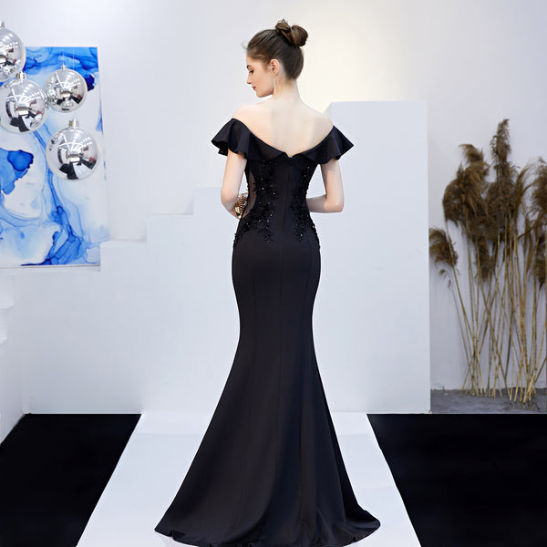 Off-the-Shoulder Mermaid Bridal Gown