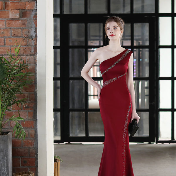 Single-Shoulder Mermaid Bridal Gown for Banquets