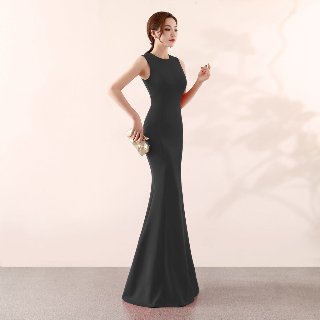 Elegantní svatební šaty ve stylu mořské panny pro svatební hostiny