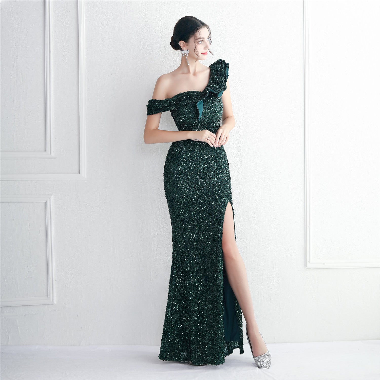 Single-Shoulder Mermaid Gown with Embellished Sequin Detail