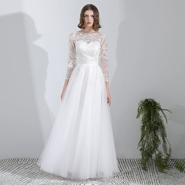 Minimalist Forest Wedding Dress – Petite Satin Gown for Ceremony or Travel Shoots (2025)