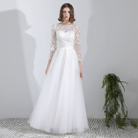 Minimalist Forest Wedding Dress – Petite Satin Gown for Ceremony or Travel Shoots (2025)
