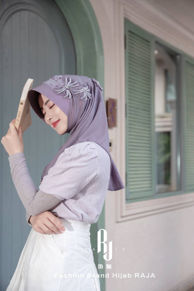 Liyana-Lavender Shimmer Chiffon Hijab Headwear with Embroidery Bows and Beadings