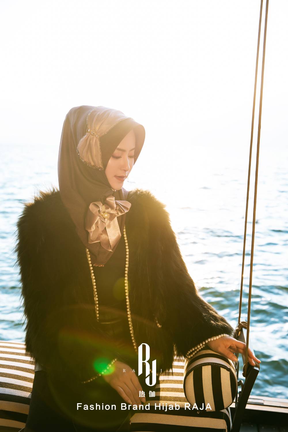 Lulu moderní a skromná šifónová čepice na hidžáb s sametovou mašlí a korálky