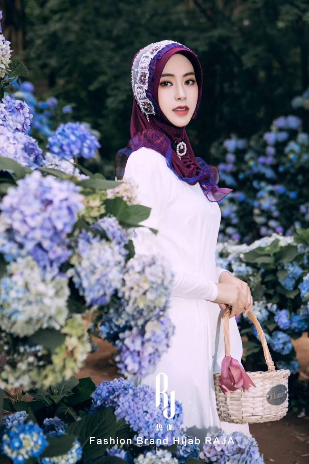 Kaliala-slivková vyšívaná šifónová čepice na hidžáb s perlami a kamínky