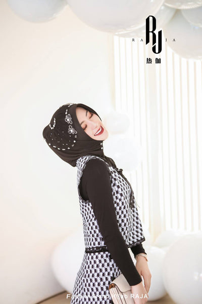 Zaira-Black Chic and Sparkling Chiffon Hijab Cap