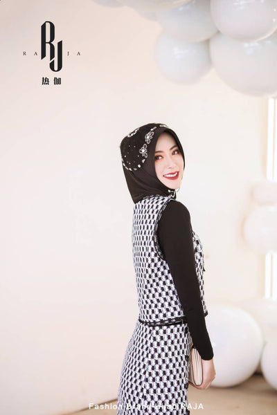 Zaira-Black Chic and Sparkling Chiffon Hijab Cap