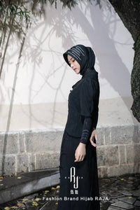 Jaseena-Black Enchanting Hijab Cap with Delicate Ribbon Embellishment