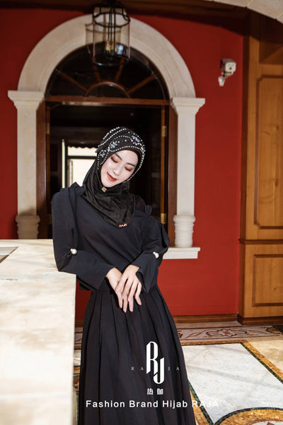 Amira-Black Enchanting Fan-Shaped Hijab Cap with Pearl Embellishments