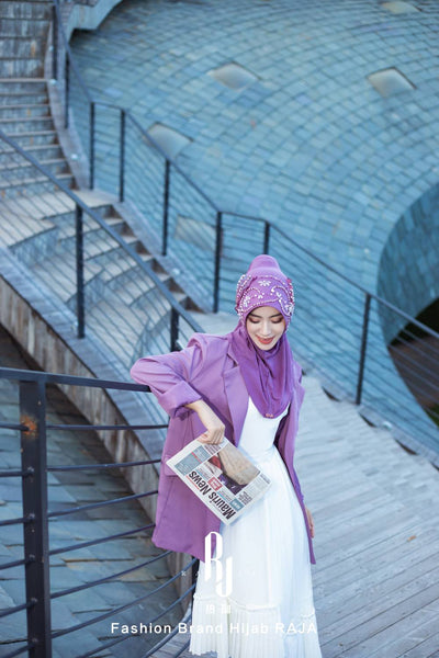 Amira-Lilac Enchanting Fan-Shaped Hijab Cap with Pearl Embellishments