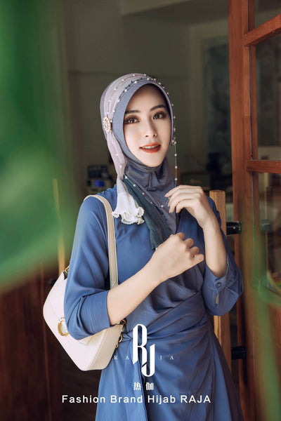 Dariya-Dark Slate Blue Radiant Dreams Hijab Cap