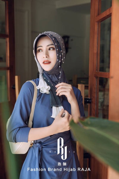 Dariya-Dark Slate Blue Radiant Dreams Hijab Cap