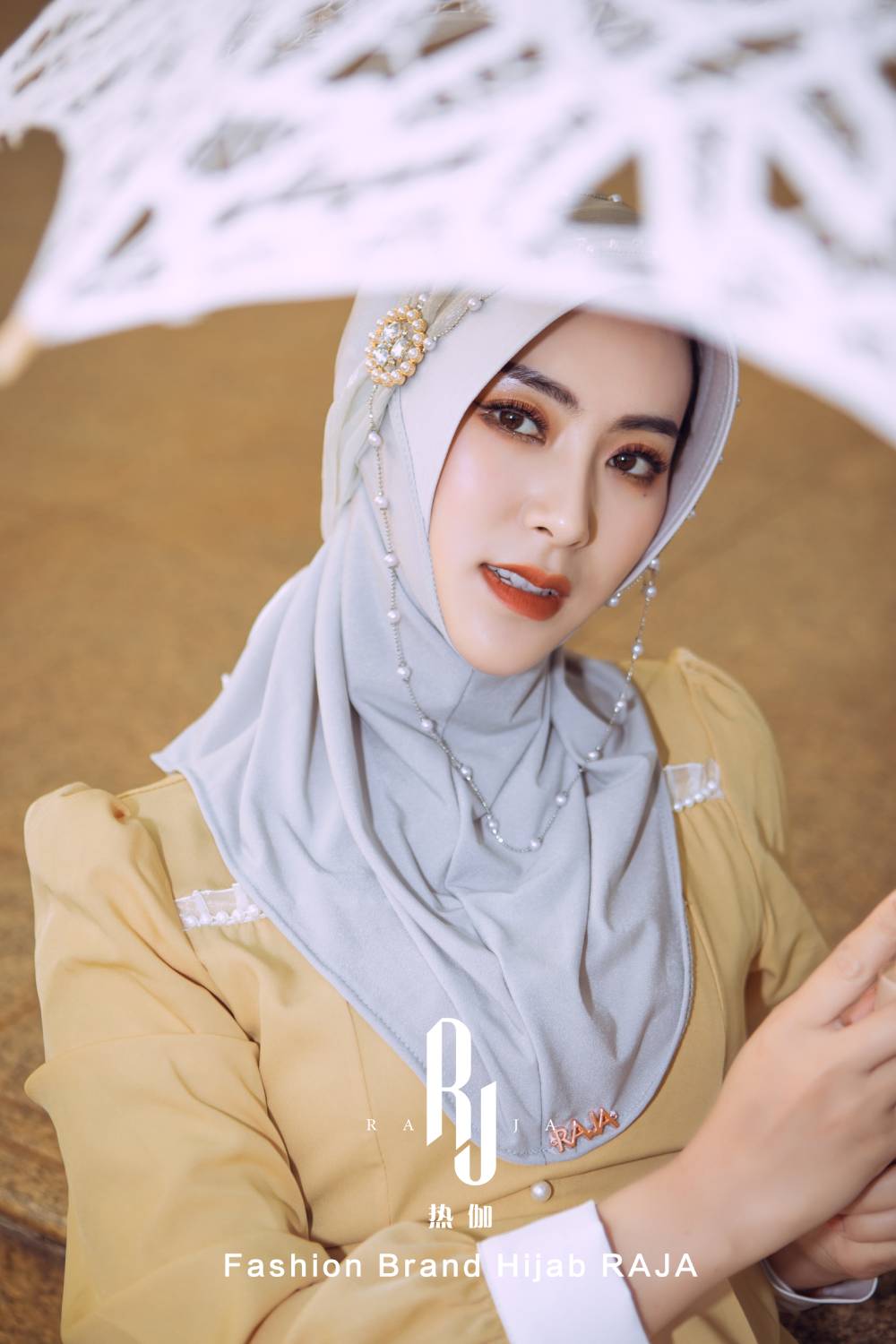 Dariya-Silber Radiant Dreams Hijab-Kappe