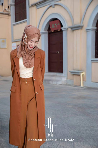 Shakira - Dark Chestnut Daily Hijab with Pearl Pins