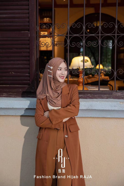 Shakira - Dark Chestnut Daily Hijab with Pearl Pins