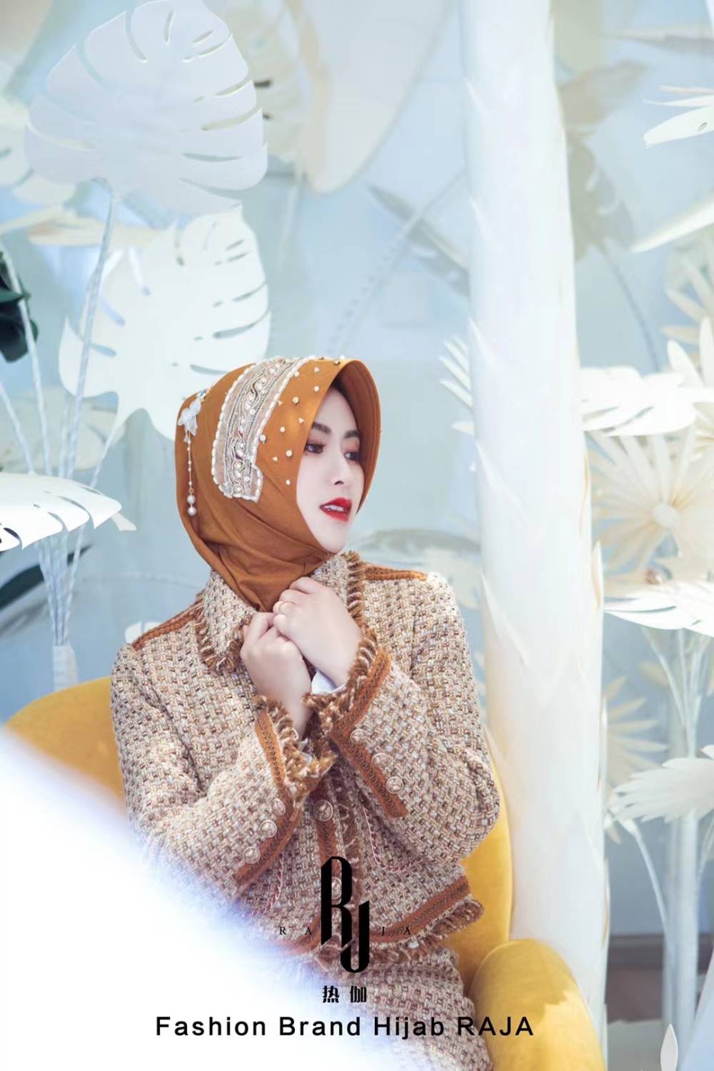 ESHAL-Bronze Etnic Elegance Pearl e Crystal abbellito Hijab Cap con catena delicata