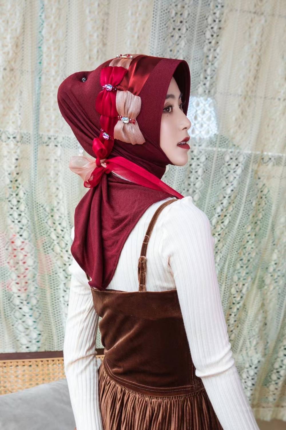 Casquette Hijab Irsa-Bourgogne Charmant Noeud d'Amour en Mousseline de Soie