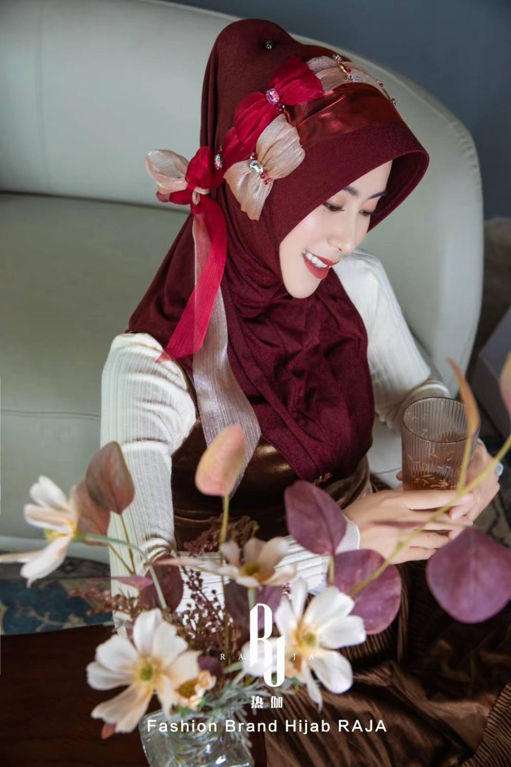 Casquette Hijab Irsa-Bourgogne Charmant Noeud d'Amour en Mousseline de Soie