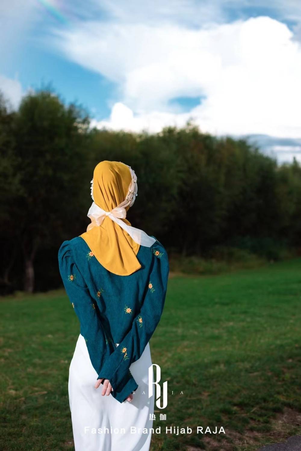 Casquette Hijab en mousseline de soie avec nœud d'amour charmant Irsa-Gold