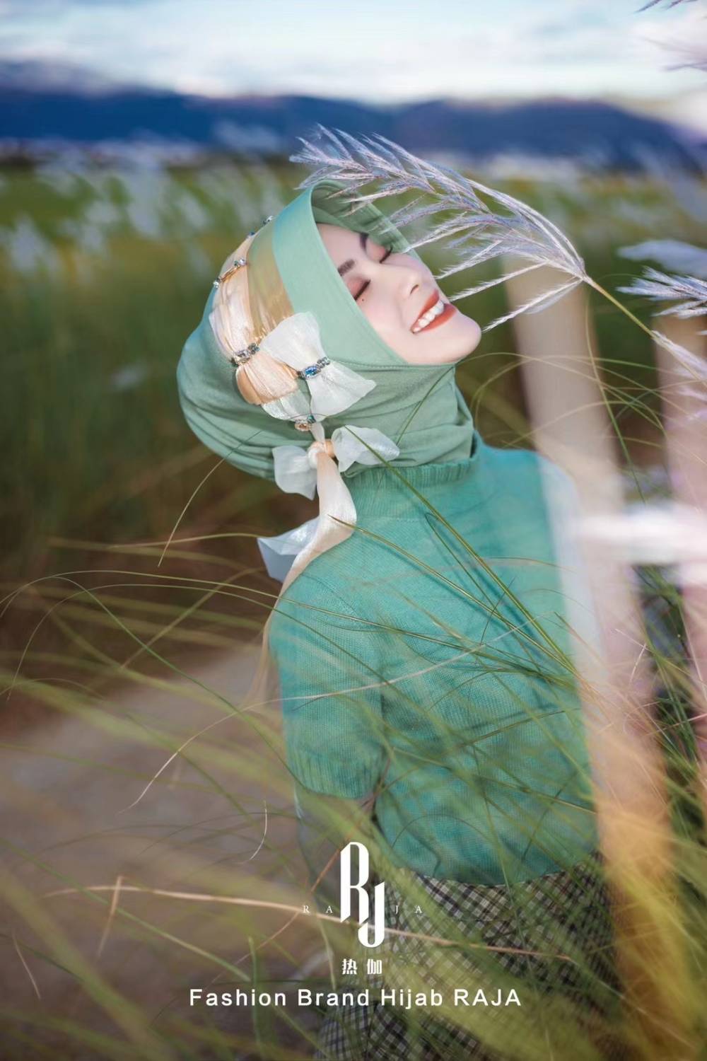 Irsa-Mint Charming Love Knot Chiffon Hijab Cap