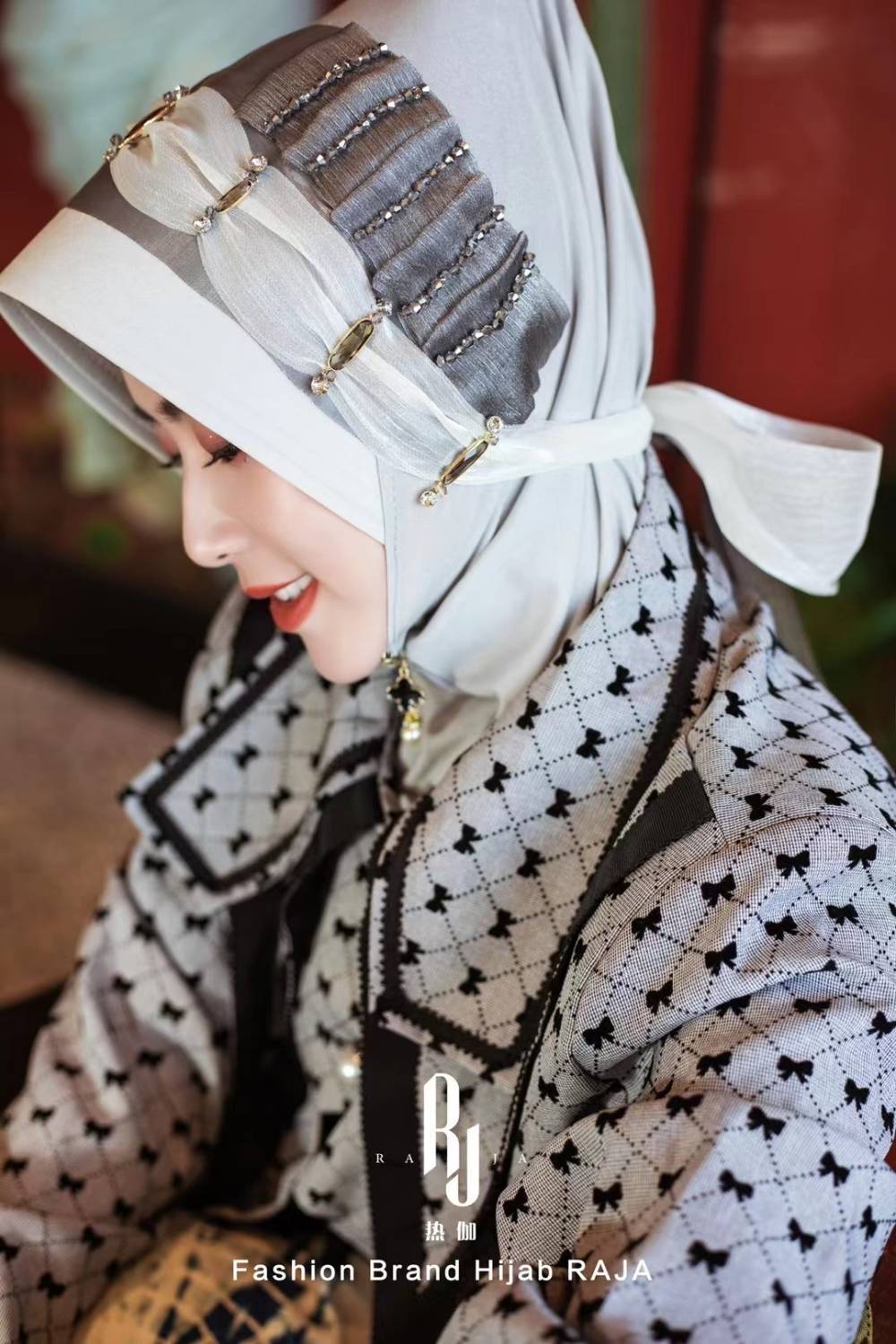 Bonnet hijab en mousseline de soie avec nœud d'amour charmant Irsa-Silver