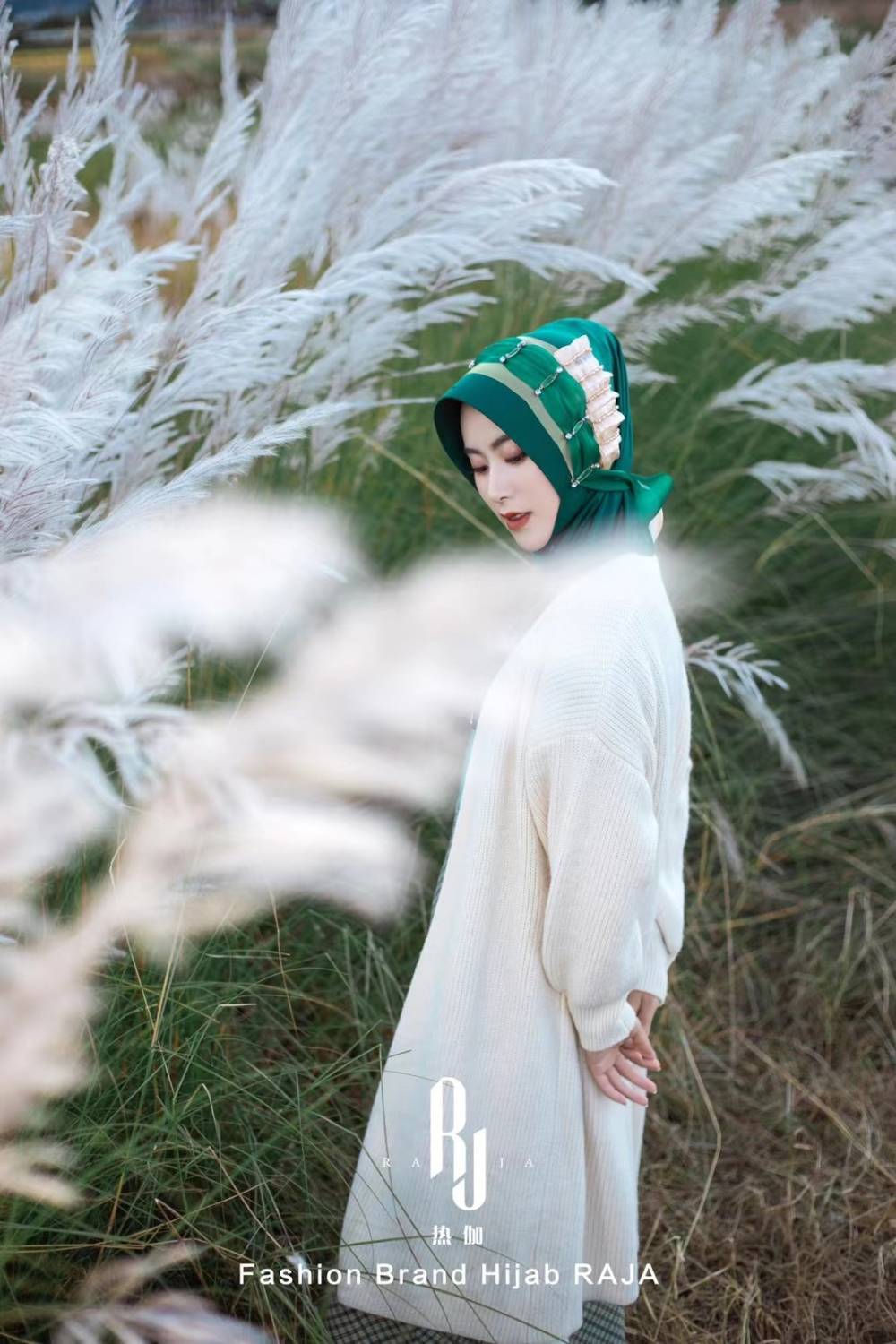 Bonnet hijab en mousseline de soie avec nœud d'amour charmant Irsa-Teal