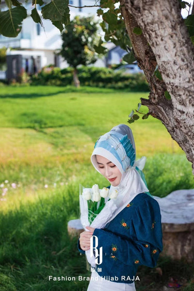 Irsa-White Charming Love Knot Chiffon Hijab Cap