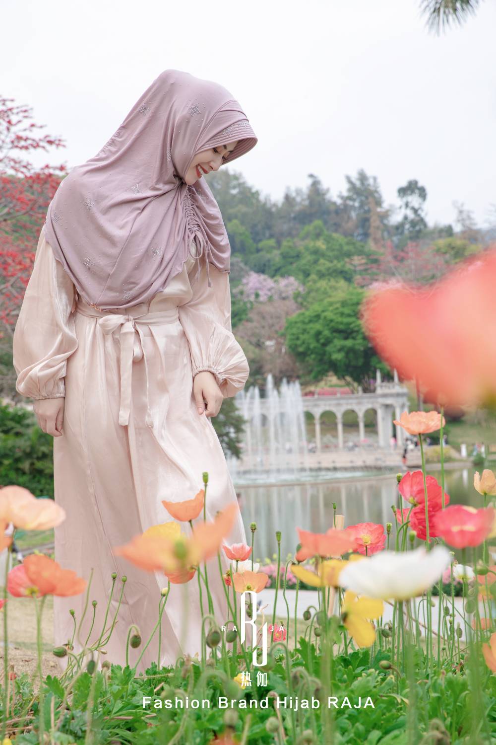 Casquette Hijab Haniya-Pale Purple avec cordon de serrage et étoiles perlées