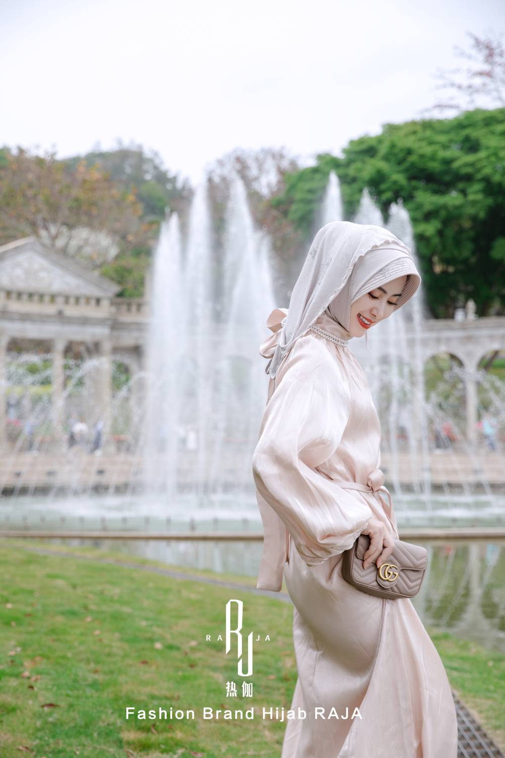 Bonnet Hijab à cordon de serrage Haniya-Wevet avec étoiles perlées