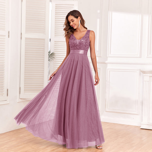 Sassy V-Neck Sleeveless Sparkling Bodice A-line Tulle Evening Dress with Belt