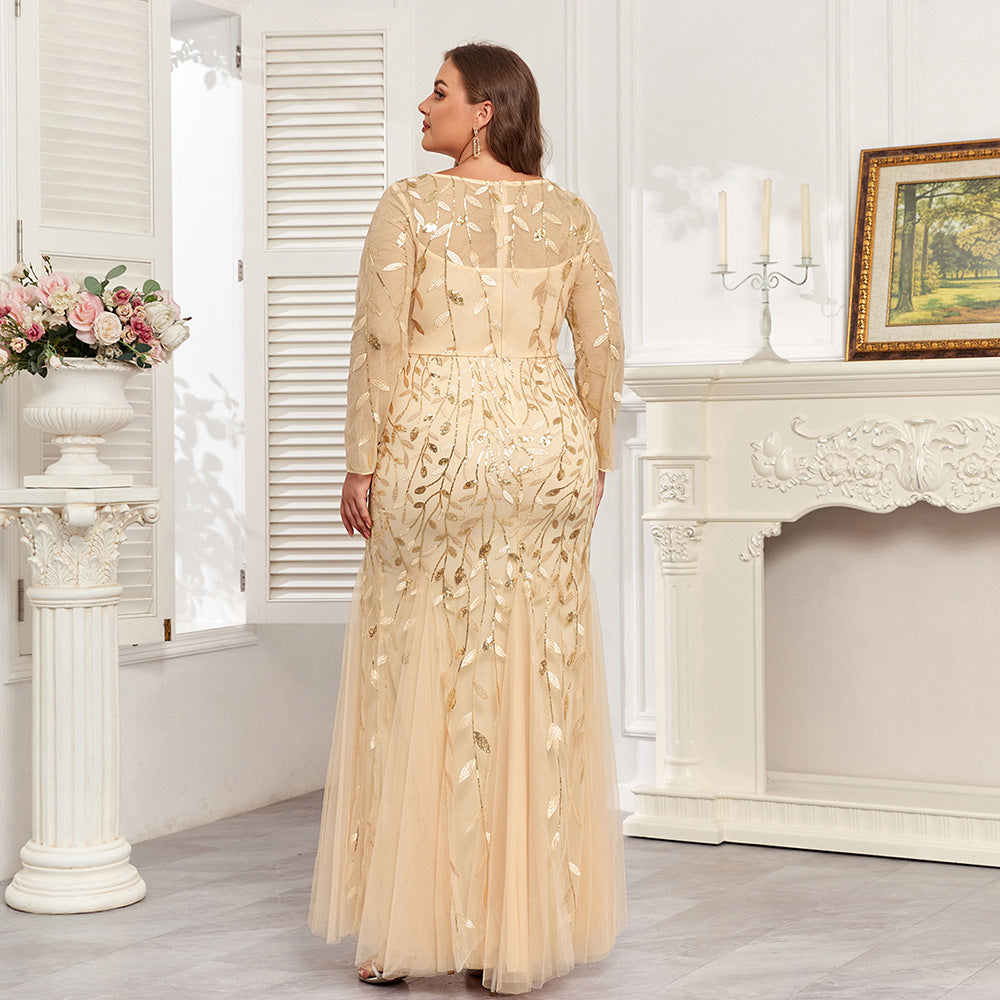 Večerní/formální šaty plus size s dlouhými rukávy, výstřihem do oblouku, flitry a tylovou mořskou pannou