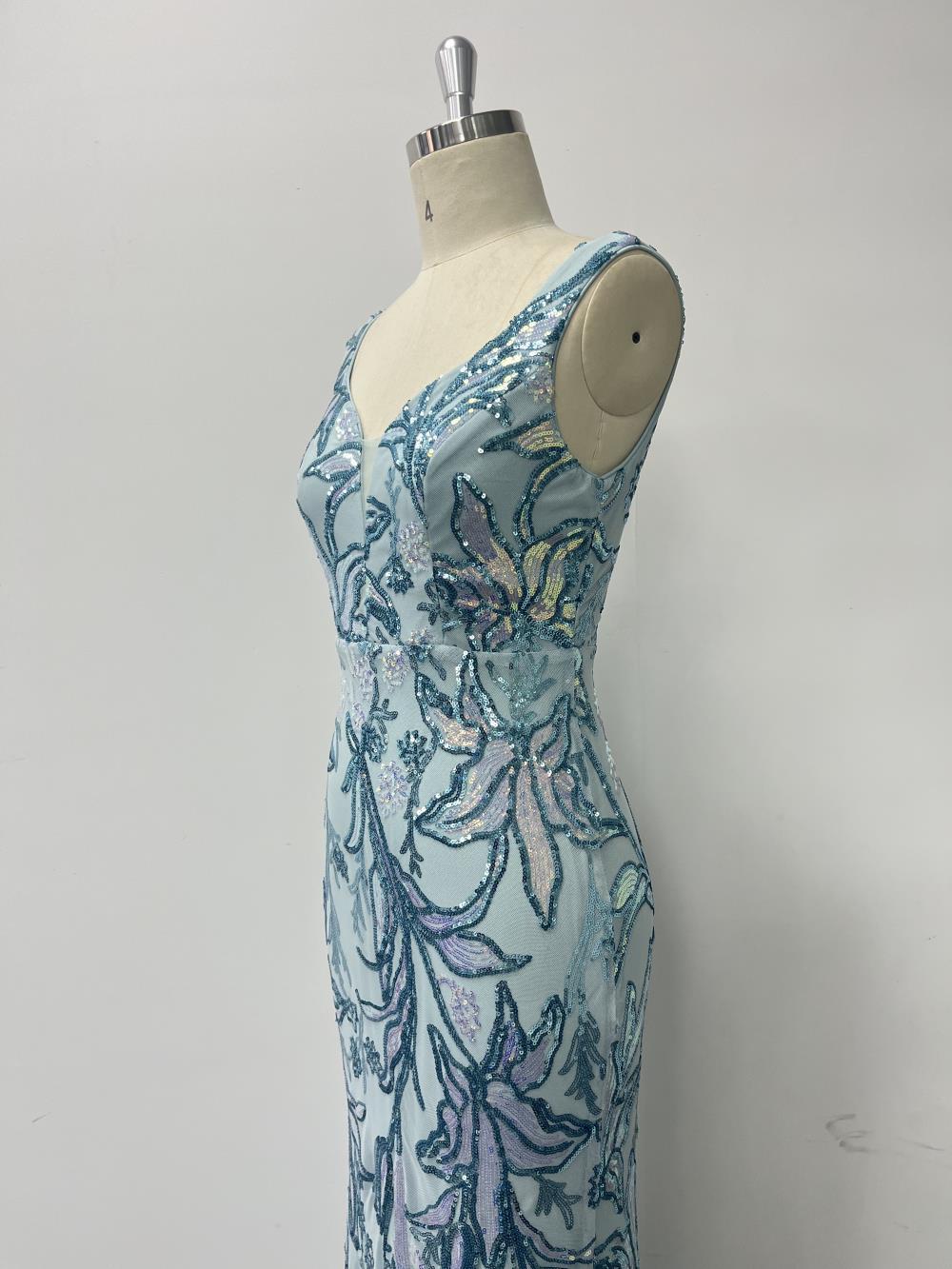 Sassy maxi večerní šaty s výstřihem do V, bez rukávů, s flitry a pouzdrovým střihem