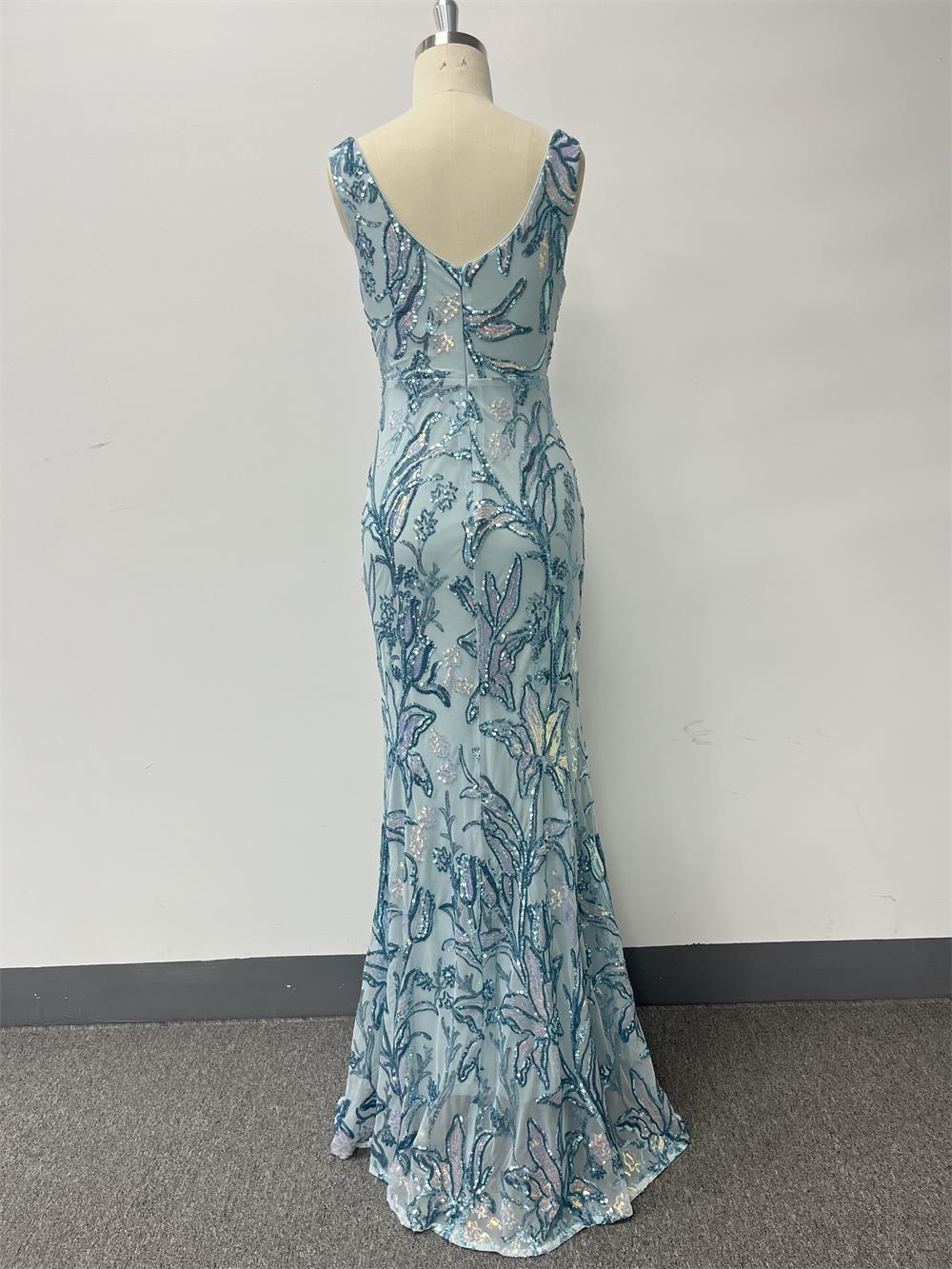 Sassy maxi večerní šaty s výstřihem do V, bez rukávů, s flitry a pouzdrovým střihem