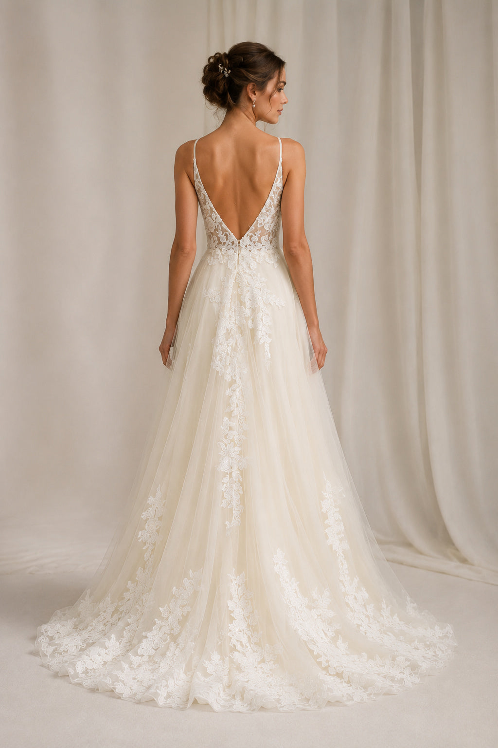 Halter Neck A-line lace Wedding Dress