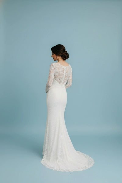 Jewel Neck Long Sleeves Sheath Lace Wedding Dress with Brush Train
