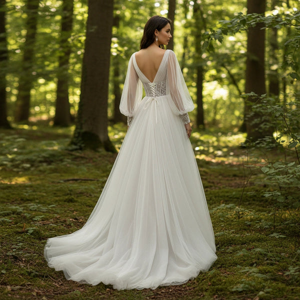 V-neck Long Sleeves Illusion Waist Princess Tulle Wedding Dress