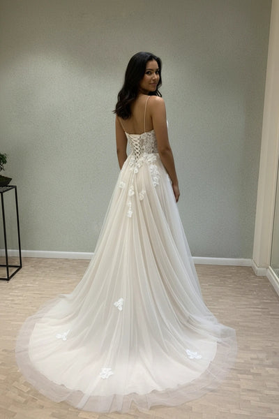 Spaghetti Straps Lace Bodice Tulle Skirt A-line Wedding Dress