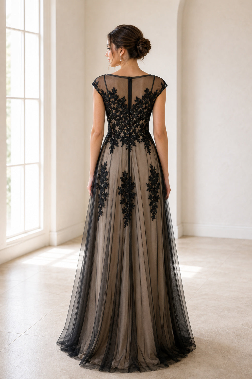 Black and Nude Bateau Cap Sleeves A-Line Tulle Floor-length Formal Dress With Floral Appliques