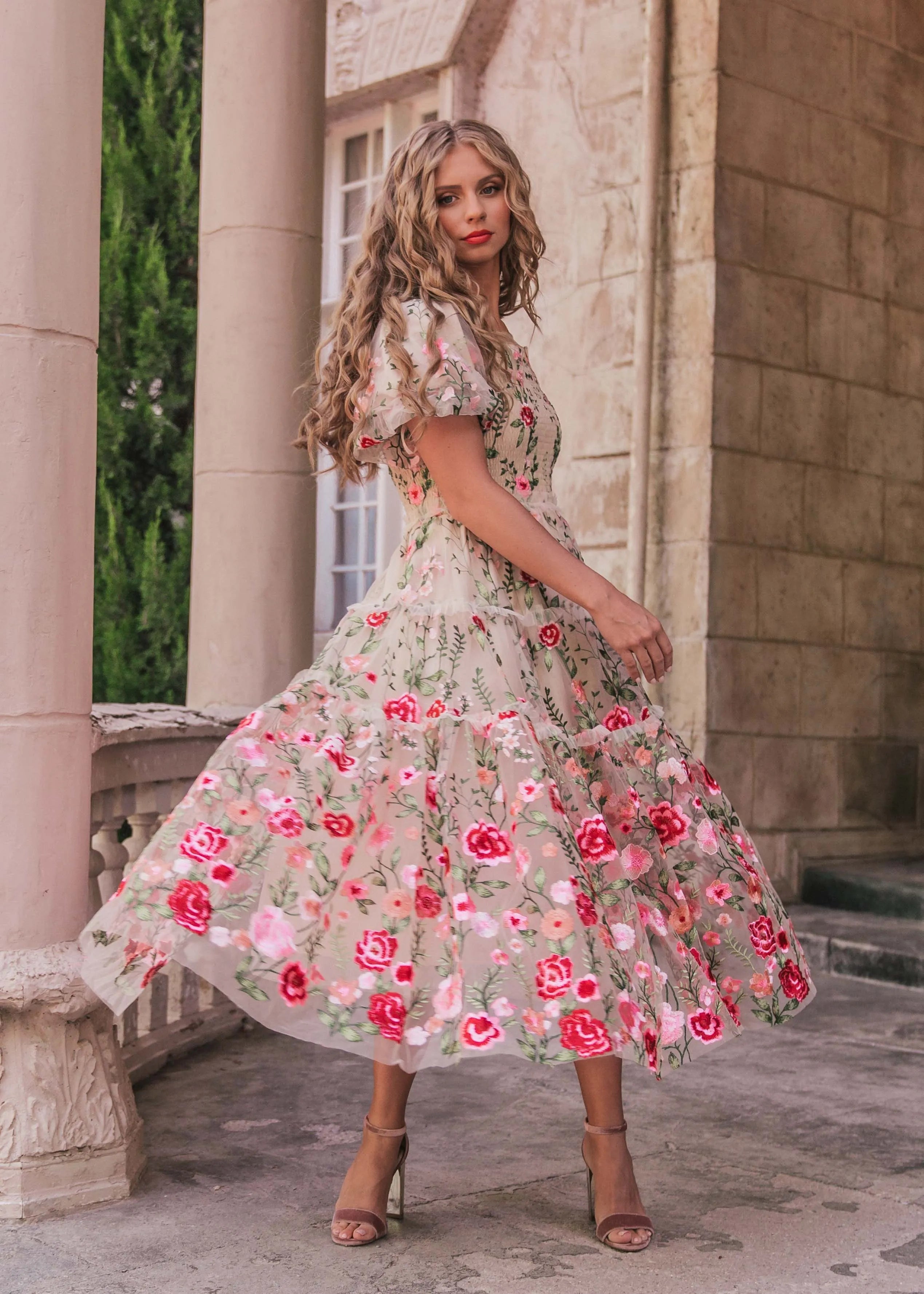 Rose Dress Midi - Cream