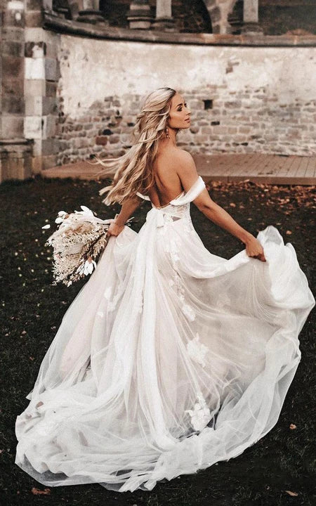 Sweetheart Criss-Cross Tulle Empire A-Line Vestido de novia sin espalda