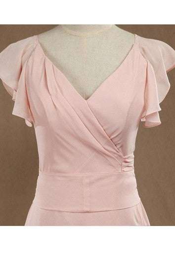 Dlouhé šaty z šifónu s výstřihem do V, lodičkovými rukávy, áčkovým střihem, rozparkem a páskem