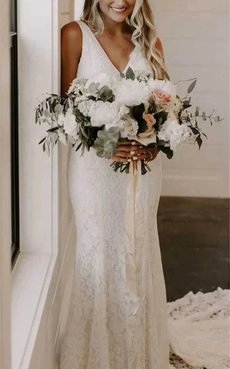 V-Ausschnitt Spitze Ärmelloses Etuikleid Lässiges Brautkleid