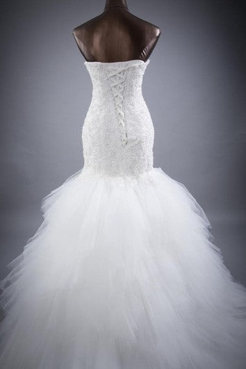 Abito in pizzo e tulle sirena senza maniche con increspatura